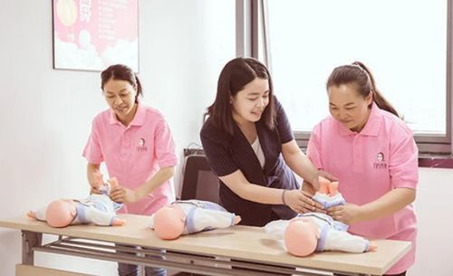 育嬰師證怎么考試報名費用多少錢需要什么條件